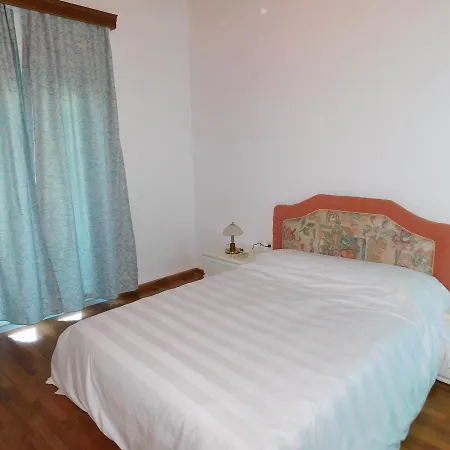 Country house Aris *