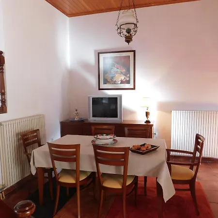 Country house Aris *