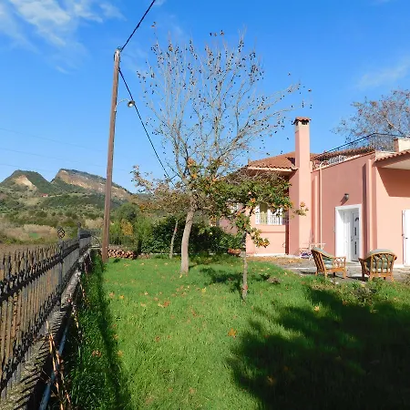 乡村民宿 Aris 奥林匹亚