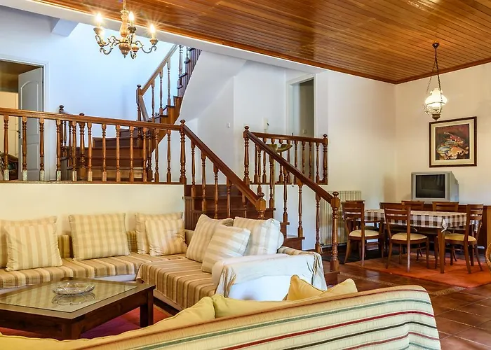 Aris Εξοχικό σπίτι